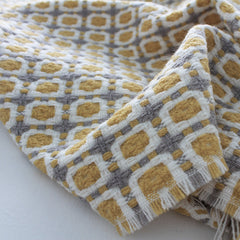 Hand Woven Pastoral Style Yellow Knitted Woolen Blanket