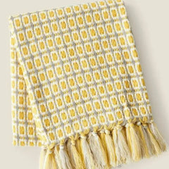 Hand Woven Pastoral Style Yellow Knitted Woolen Blanket